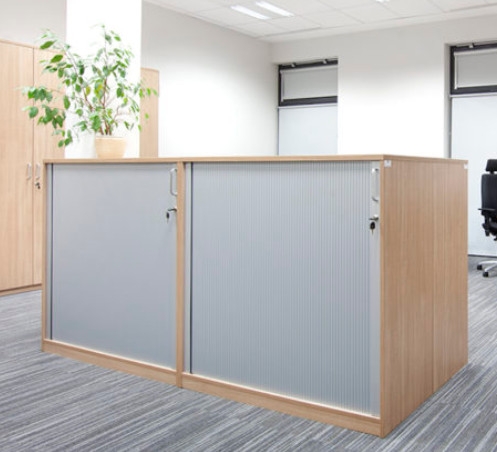 Шкаф с  ролетни врати Easy Space